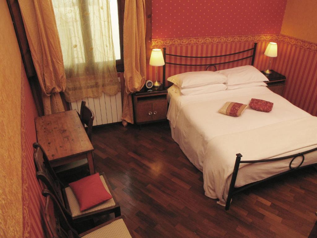 Gourmet B&B Giglio Bianco פירנצה מראה חיצוני תמונה